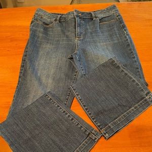 COPY - Talbots Petites Simply Flattering bootcut or flare jeans. Size 14P